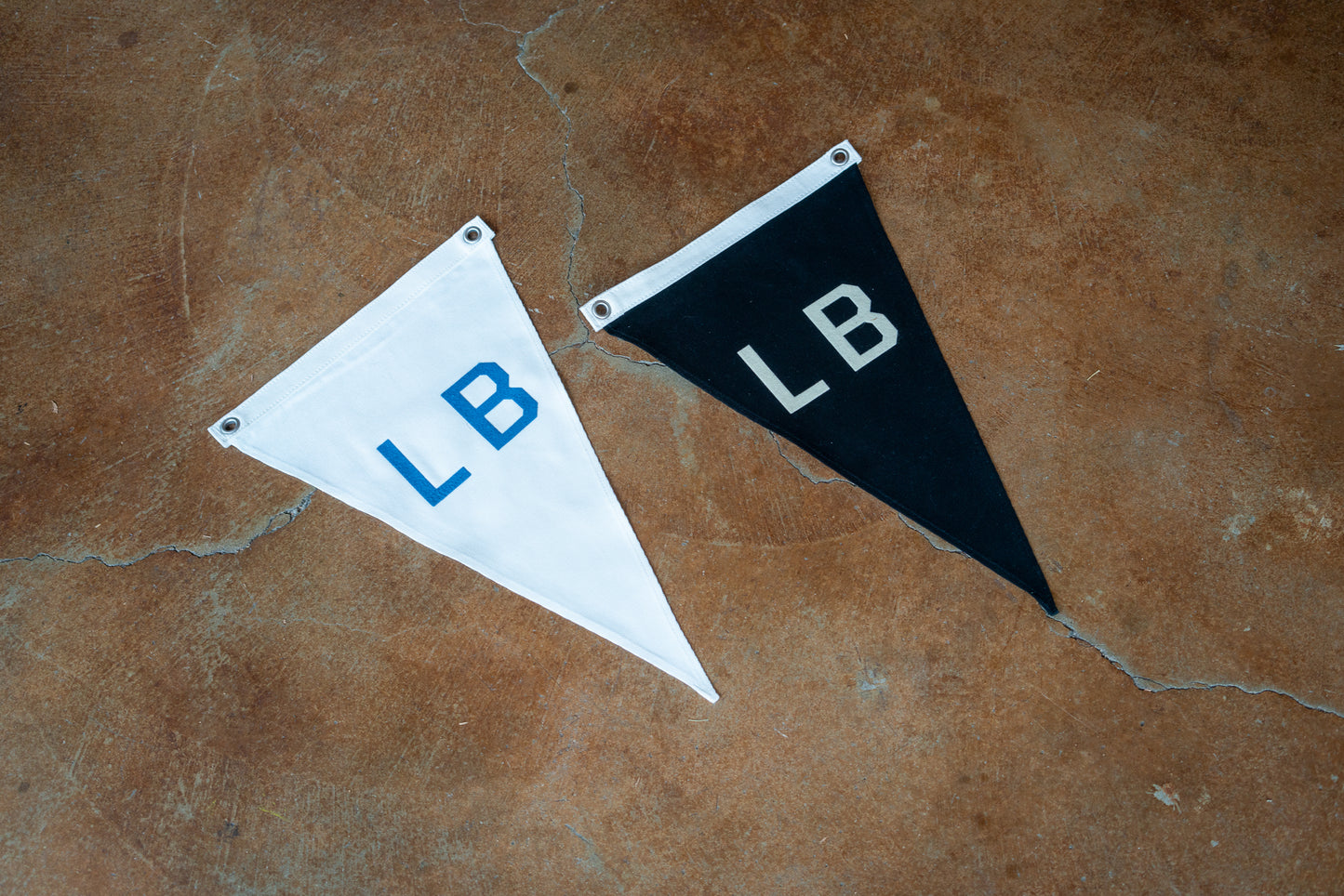 LB Canvas Pennant